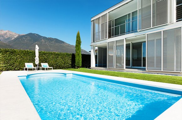 Réalisation de l’étanchéité de piscine avec membrane en PVC armé à Pailhes