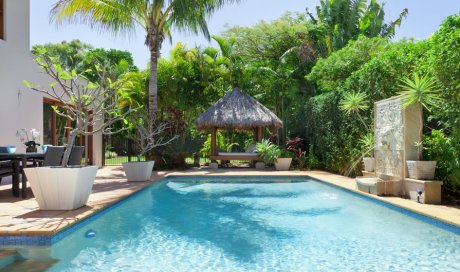 Pose d'enduit pour étanchéité de piscine à Béziers